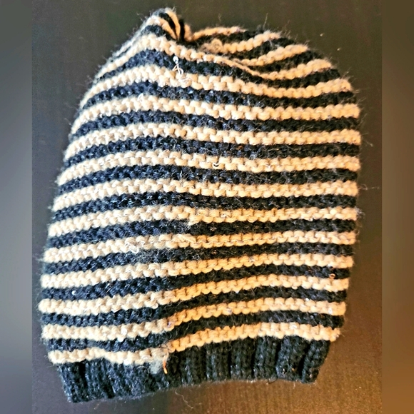 Scarf & Toque Set - Picture 4 of 4